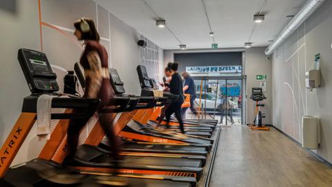 Basic-Fit Marseille Cours Lieutaud