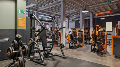 Basic-Fit Nimes avenue Kennedy