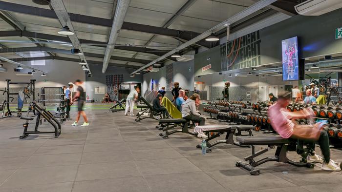 Basic-Fit Saint-Cl&eacute;ment-de-Rivi&egrave;re 24/7