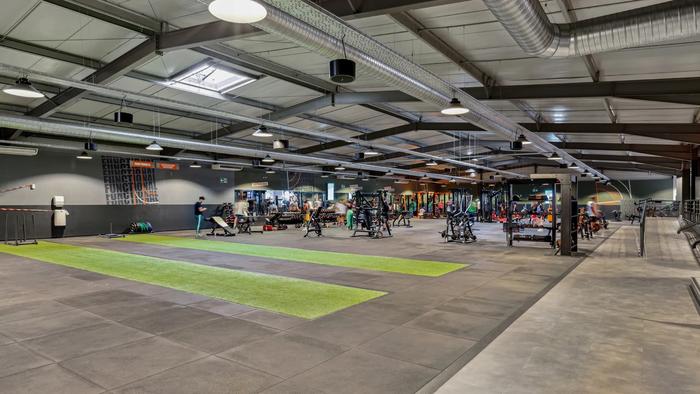Basic-Fit Saint-Cl&eacute;ment-de-Rivi&egrave;re 24/7