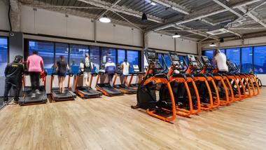 Basic-Fit Istres Forum des Carmes 24/7