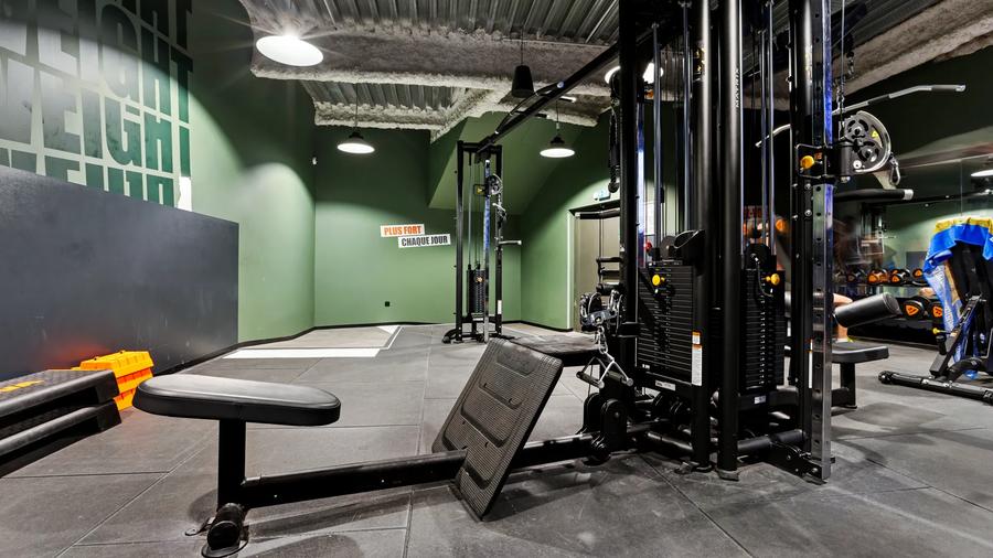 Basic-Fit Istres Forum des Carmes 24/7