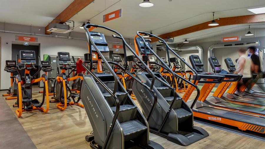 Basic-Fit Sabl&eacute;-sur-Sarthe Rue Carnot