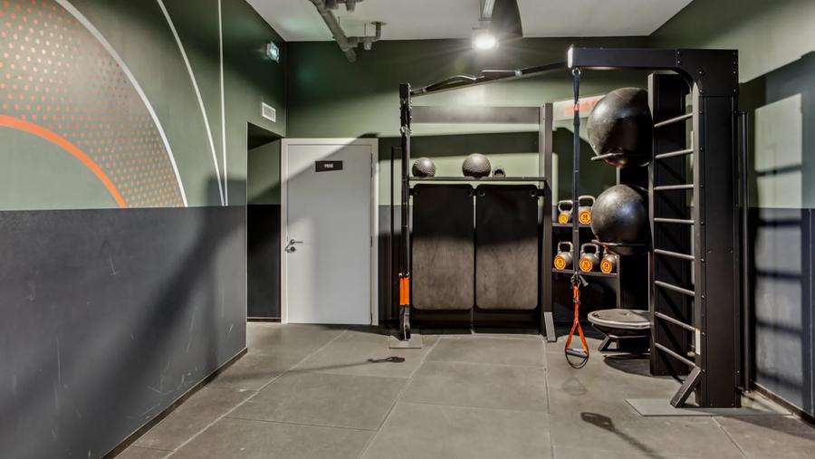 Basic-Fit Sabl&eacute;-sur-Sarthe Rue Carnot