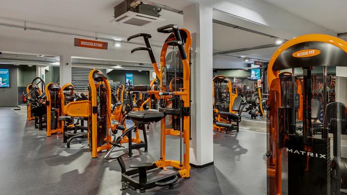 Basic-Fit Sabl&eacute;-sur-Sarthe Rue Carnot