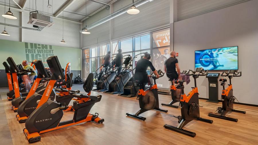 Basic-Fit Hautmont Rue de sous le Mont 24/7