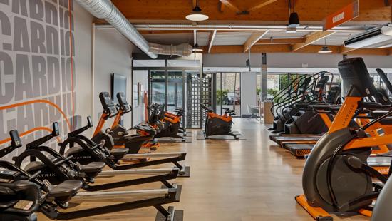 Basic-Fit Vire-Normandie 80 Route de Cond&eacute;