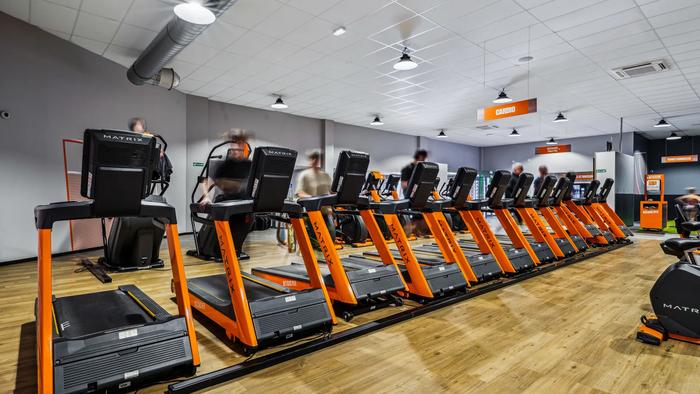 Basic-Fit Avion Avenue Achille Thumerelle 24/7