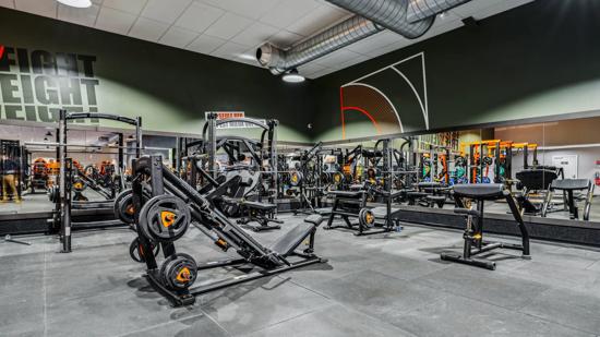 Basic-Fit Avion Avenue Achille Thumerelle 24/7