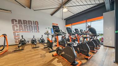 Basic-Fit Andr&eacute;zieux-Bouth&eacute;on Rue Dorine Bourneton 24/7