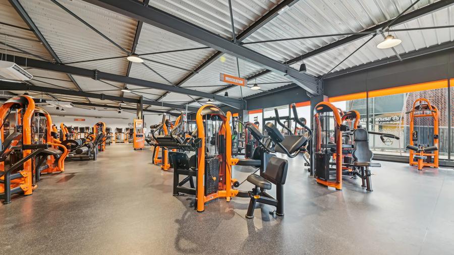 Basic-Fit Andr&eacute;zieux-Bouth&eacute;on Rue Dorine Bourneton 24/7