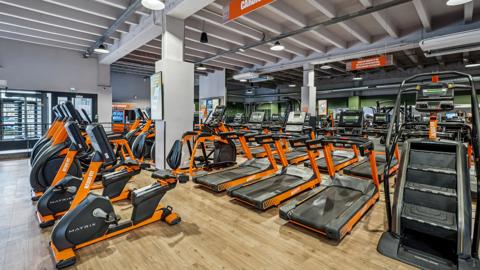 Basic-Fit Nanterre Avenue Pablo Picasso Ladies