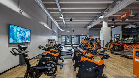 Basic-Fit Nanterre Avenue Pablo Picasso Ladies