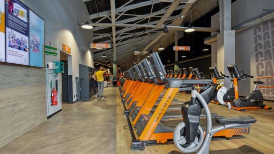 Basic-Fit Chambray-l&egrave;s-Tours Avenue du Grand Sud 24/7