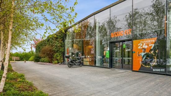 Basic-Fit Chambray-l&egrave;s-Tours Avenue du Grand Sud 24/7