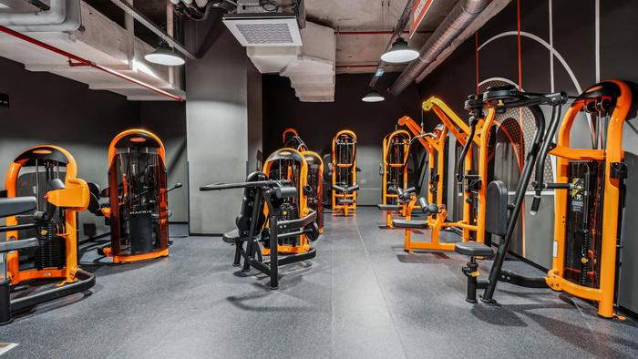 Basic-Fit Courbevoie Place des Corolles