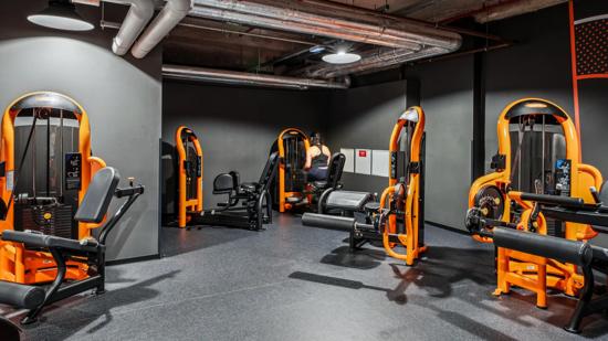 Basic-Fit Courbevoie Place des Corolles