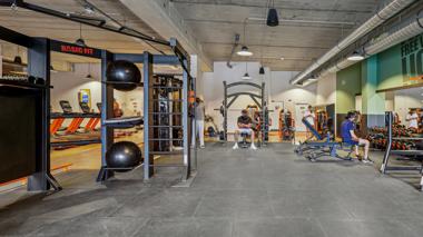 Basic-Fit Rennes CC des Longs Champs 24/7