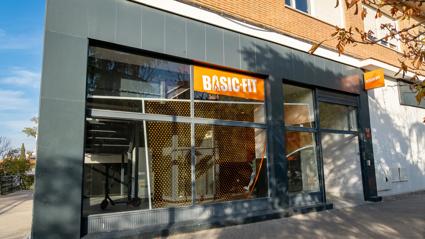 Avenida Virgen del Carmen 35, Madrid