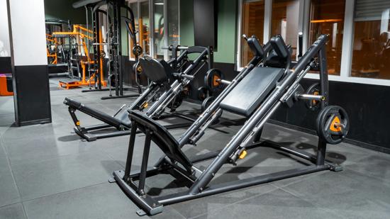 Avenida Virgen del Carmen 35, Madrid