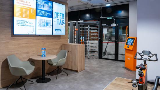 Calle Colegiata de Bolea 3, Zaragoza