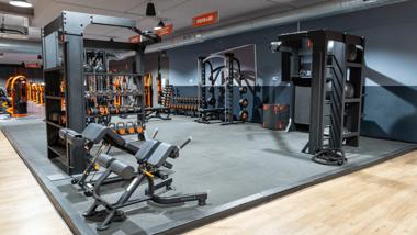 Av. del Primero de Mayo 20, Valencia