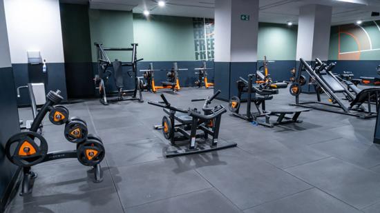 Avinguda de les Corts Valencianes 6, Elche