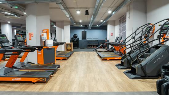 Calle Tesifonte Gallego 20, Albacete