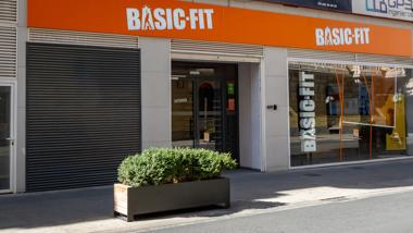 Calle Tesifonte Gallego 20, Albacete