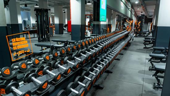 Avenida Francisco Aguirre 196