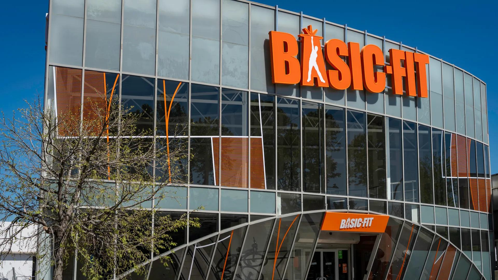 Basic-Fit, deporte y bienestar en Armilla