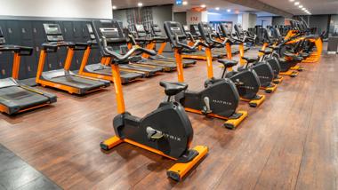 Avda. Ilustraci&oacute;n 6, CC Parque Ademuz, Burjassot