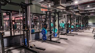 Avda. Josep Tarradellas, Centro Comercial La Farga