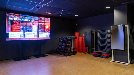 Avda. Josep Tarradellas, Centro Comercial La Farga