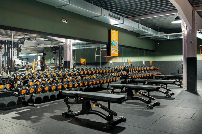 Basic-Fit Bielefeld S&uuml;dring 24/7