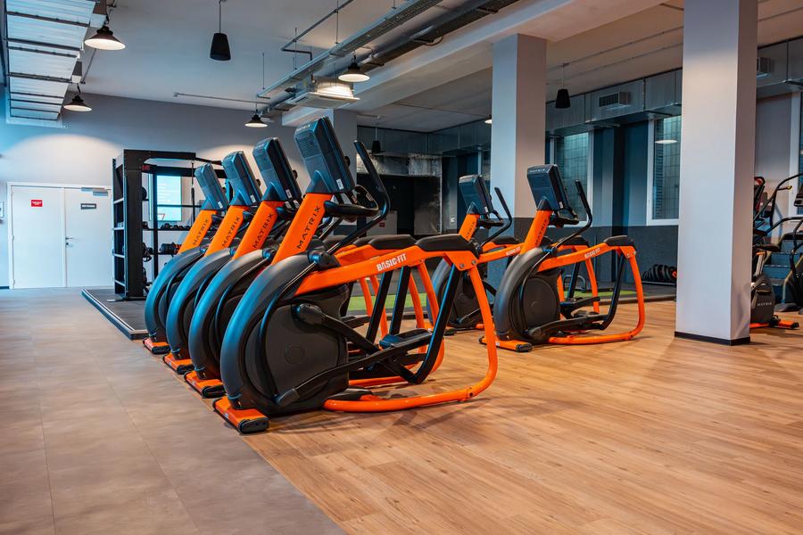 Basic-Fit L&uuml;denscheid Rathausplatz 24/7