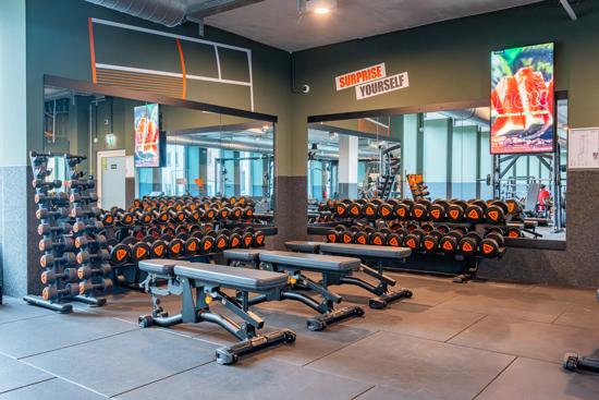 Basic-Fit L&uuml;denscheid Rathausplatz 24/7