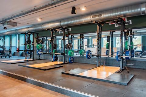Basic-Fit L&uuml;denscheid Rathausplatz 24/7