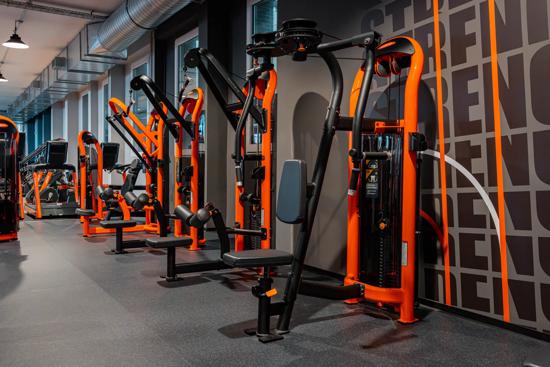 Basic-Fit L&uuml;denscheid Rathausplatz 24/7