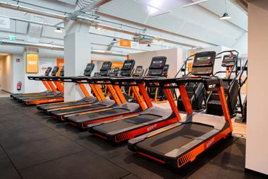 Basic-Fit Solingen Bro&szlig;hauser Stra&szlig;e 24/7