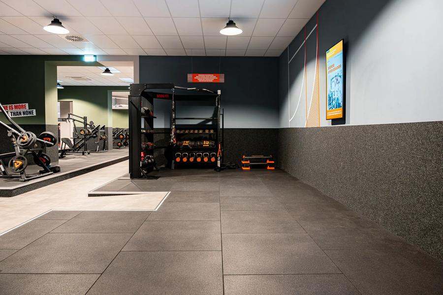 Basic-Fit Solingen Bro&szlig;hauser Stra&szlig;e 24/7