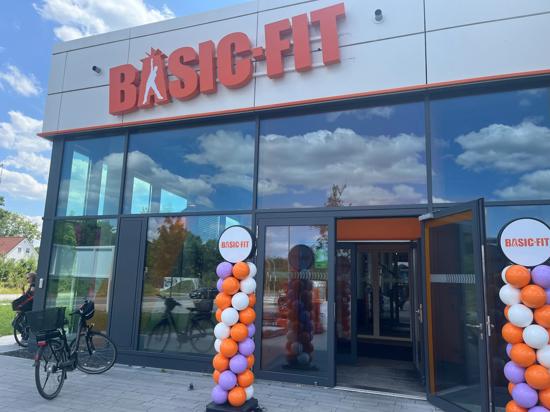 Basic-Fit Unterschlei&szlig;heim Elisabeth-Schiemann-Bogen 1