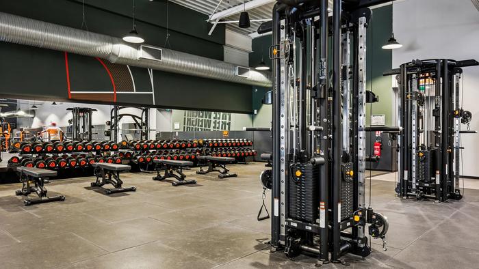 Basic-Fit Saint-Sulpice-sur-Risle Zone du Minerai