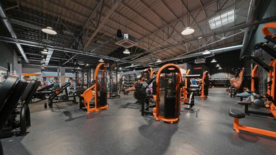 Basic-Fit Saint-Martin-d'H&egrave;res Avenue Gabriel P&eacute;ri