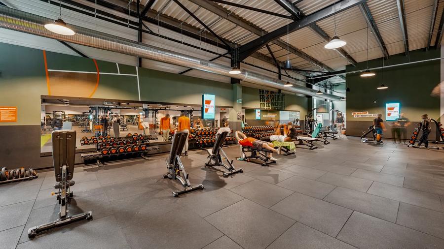 Basic-Fit Artigues-pr&egrave;s-Bordeaux Avenue de Guyenne 24/7