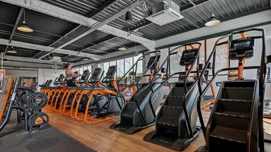 Basic-Fit Lozanne Chemin du Vavre 24/7