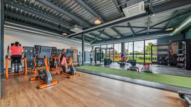 Basic-Fit Bourg-en-Bresse 115 Avenue Am&eacute;d&eacute;e Mercier 24/7