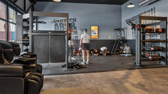 Basic-Fit Aubenas Route de Mont&eacute;limar