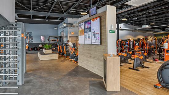 Basic-Fit Aubenas Route de Mont&eacute;limar