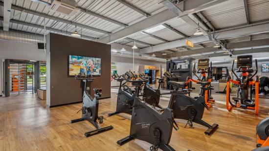 Basic-Fit Auchy-les-Mines Avenue Fr&eacute;d&eacute;rik De Klerk 24/7